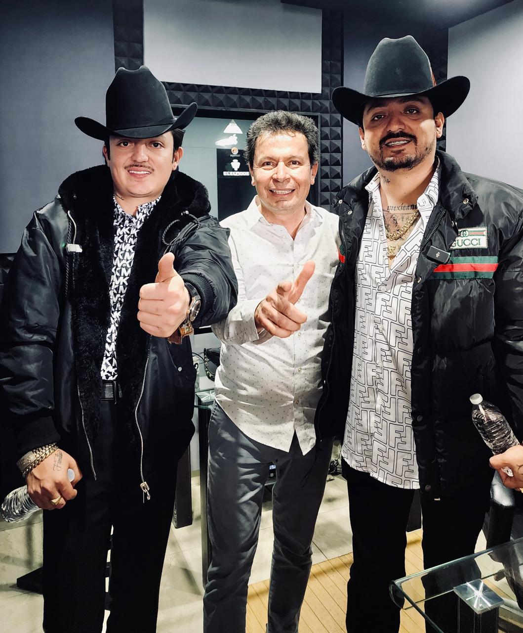 Los 2 Carnales en la Deliciosa